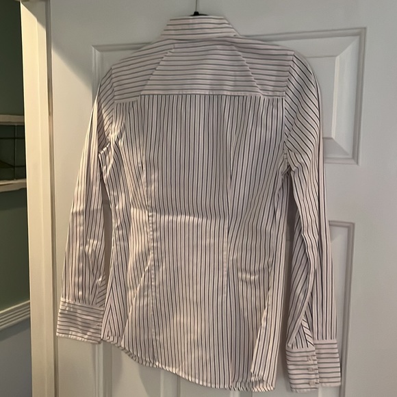 J Crew button down - Picture 3 of 4